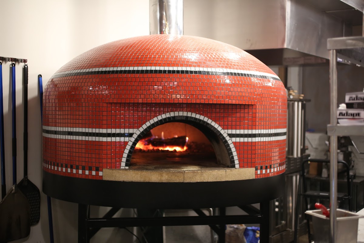 Semolina Neapolitan Pizzeria